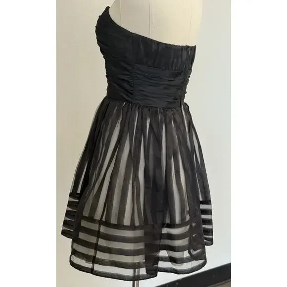 Betsy Johnson Rouched Corset, Fit And Flare Black Babydoll Dress Size 4 - Picture 8 of 16